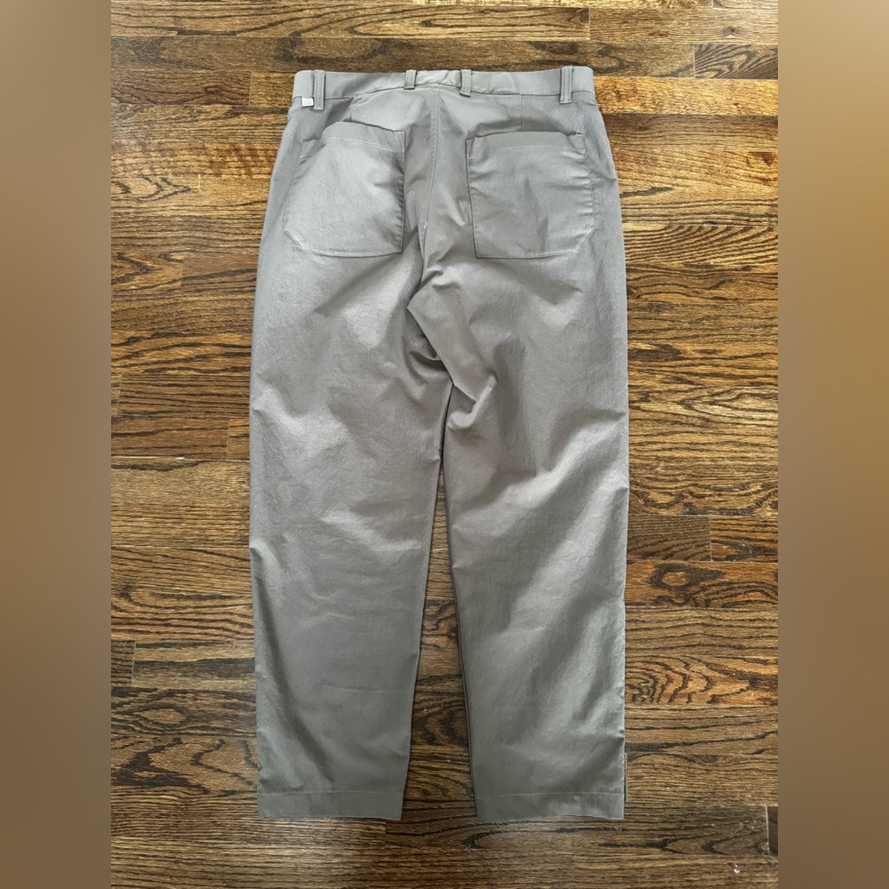 lululemon athletica Men's Beige Chinos - Picture 2 of 3